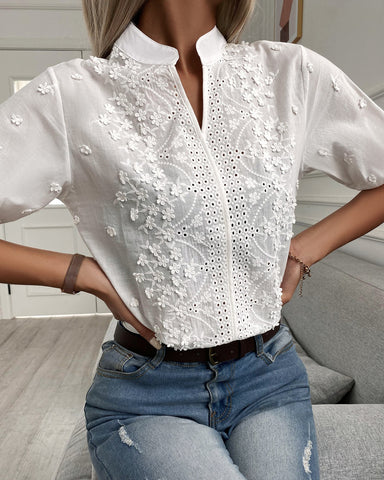 Leah - Embroidered Blouse for Timeless Elegance