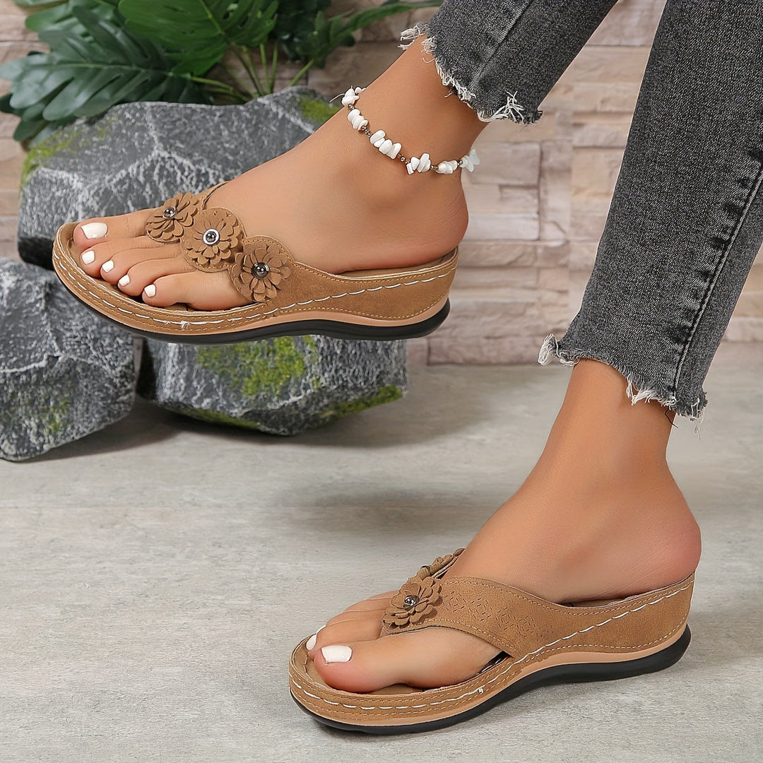 Alia - Effortless Comfort Orthopedic Sandals for Everyday Freedom
