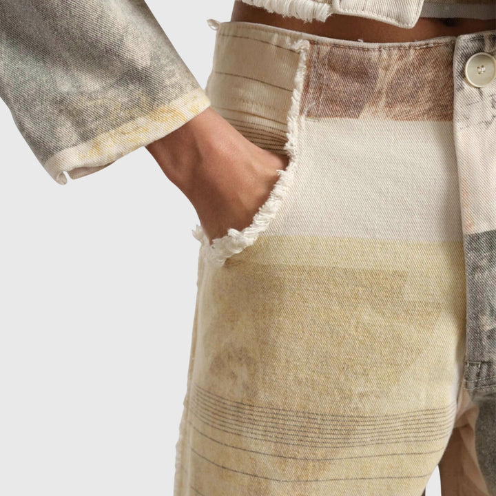 Venus - Artistic Wide-Leg Jeans for Effortless Edge