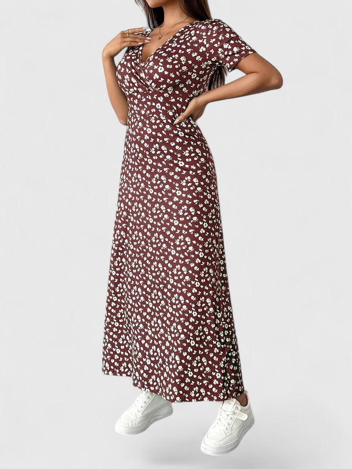 Yulivette – Sophisticated Maxi Dress for Effortless Elegance