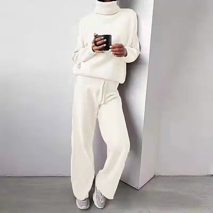 Augustine – Effortless Comfort Relaxed Turtleneck Loungewear Set