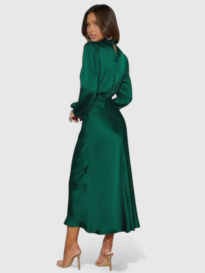 Victoria – Elegant Maxi Dress for Modern Grace