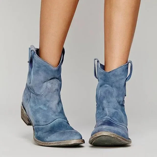 Camellia - Timeless Western Boots for Effortless Everyday Style