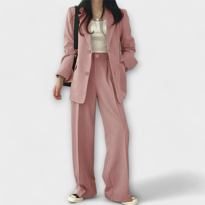 Leila - Effortless Power Set for Modern Grace
