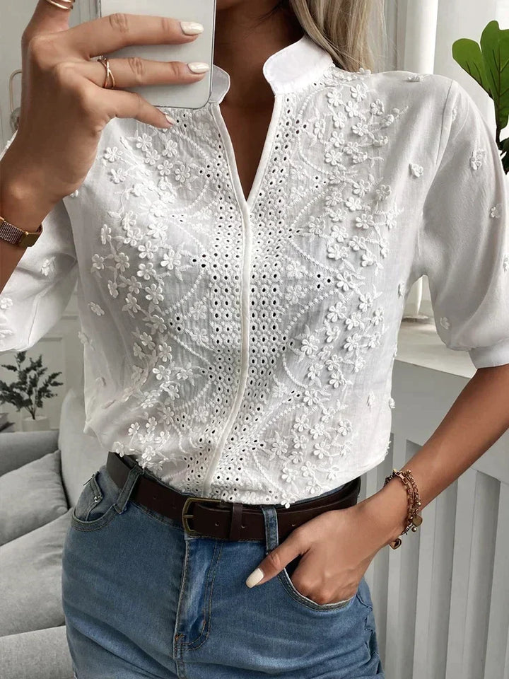 Leah - Embroidered Blouse for Timeless Elegance