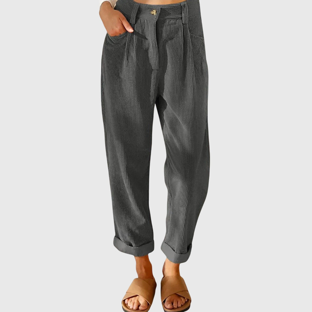 Nessie - Effortlessly Chic Cord Pants
