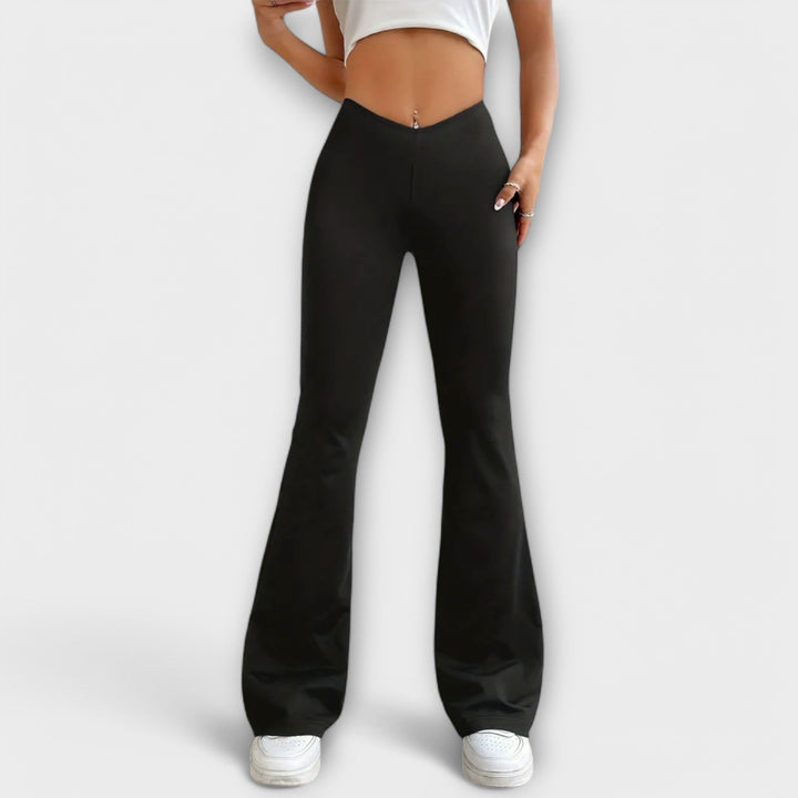 Chloe - Flared Pants for Effortless Modern Style