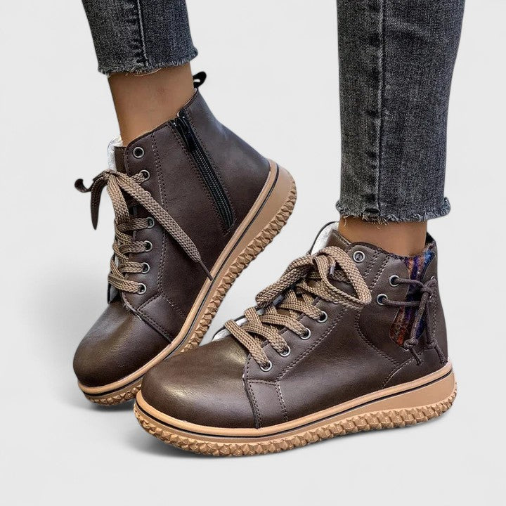 Nyrah - Effortless Comfort Orthopedic Boots for Everyday Ease