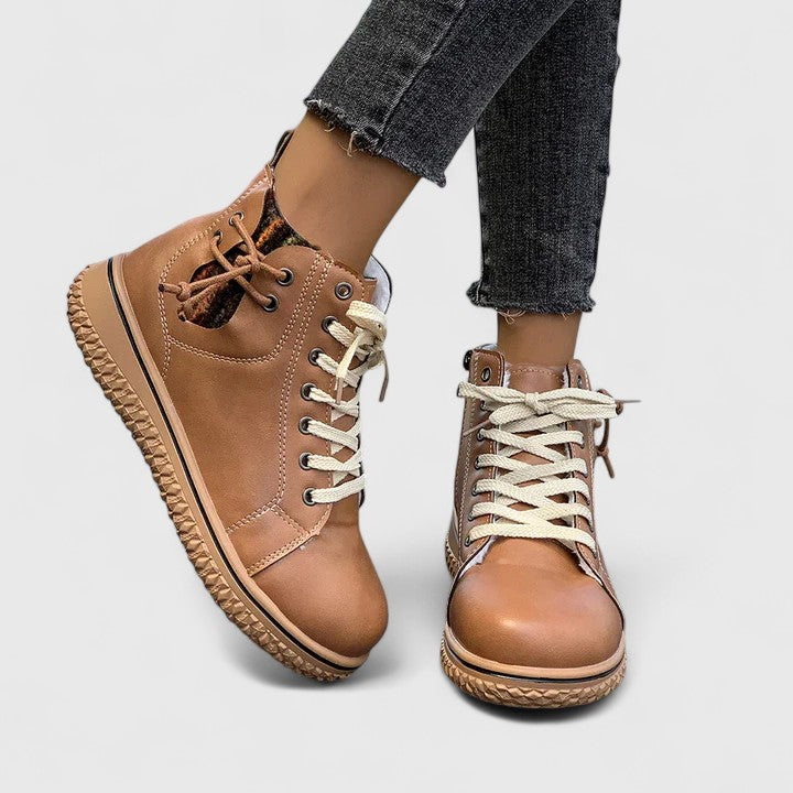 Nyrah - Effortless Comfort Orthopedic Boots for Everyday Ease