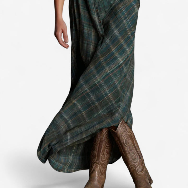 Mia - Effortless Beauty Long Sleeve Checkered Maxi Dress